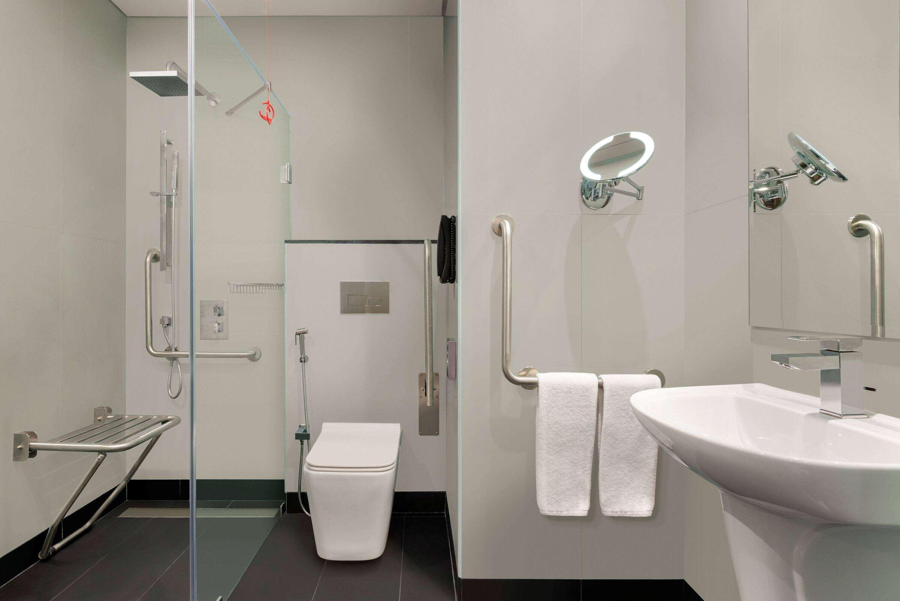 Ramada Encore By Wyndham Muscat Al-Ghubra Extérieur photo
